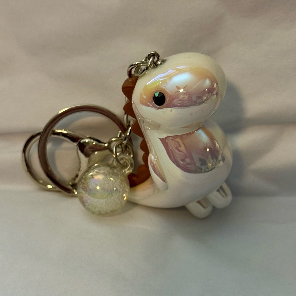 NEW Light Green Dinosaur Keychain Bag Charm – Cute Acrylic Dino - Picture 5 of 6